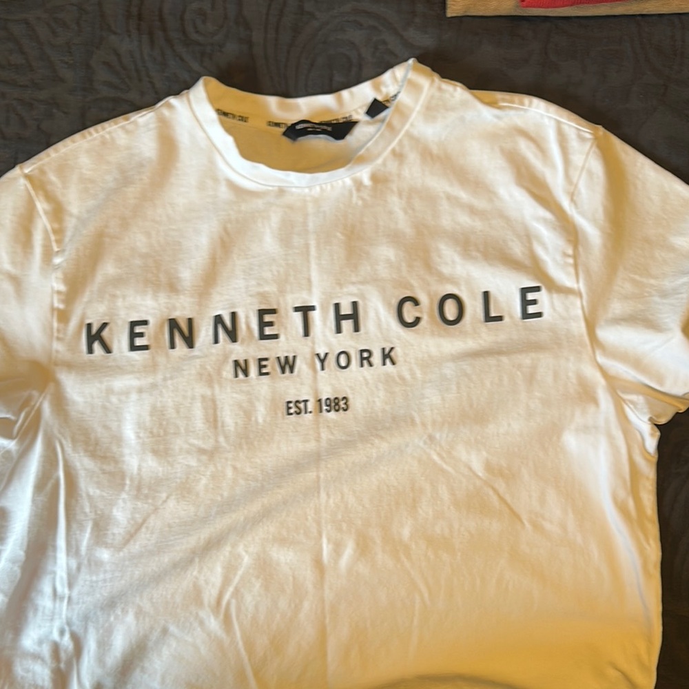 Kenneth Cole White T-Shirt
